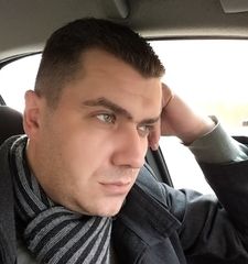 Zoran Rajic, Commercial Director