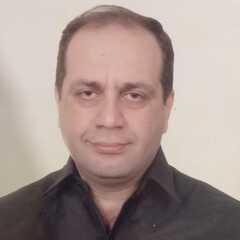 Muataz Charafli, Finance Manager