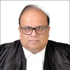 Dr Sarosh Bastawala, Senior Attorney