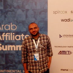 الحسين احمد عبد العليم, متخصص تسويق رقمي
