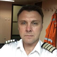 Dmitriy Maslennikov, Marine master