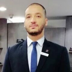 Mehdi Ben hmida, sales assistant