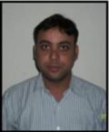 طارق Haneef, Regional Manager for Nokia visual merchandising in North India