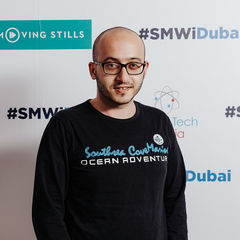 إسماعيل سمحان, Social media executive