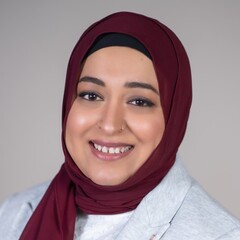 Zahra Ahmad, IT Project Manager