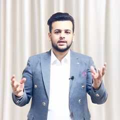 محمود  صحصاح, قائد فريق ادارة المواقع الالكترونية 