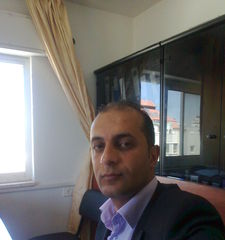 ashraf dweikat, مدير دائرة الرقابة المالية والادارية على القطاع الخدماتي والاجتماعي