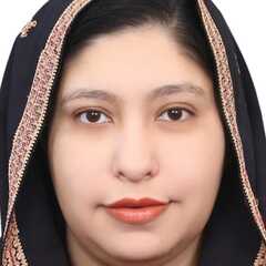 Dr Amna Saleem