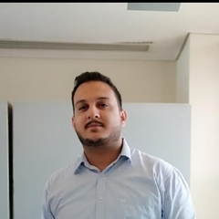 عثمان اعجاز, marketing manager 