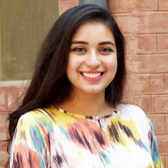 Mahnoor  Syed, Fashion Designer/ Graphic Designer/ Social Media Marketing