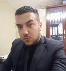 Awfa Al Shomari, sales manager