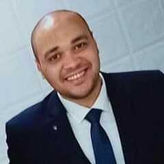 حسام حمدى عبد المنعم عبد البارى, معلم حاسب الى
