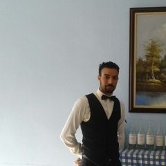 Abdellah Ouhrir, Waiter