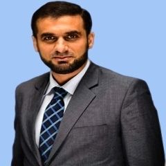 Naveed Farooq, International Finance Manager