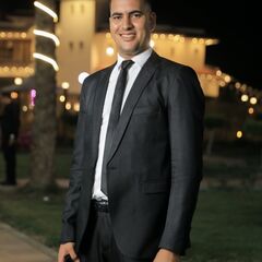 أحمد مختار, مدير تسويق