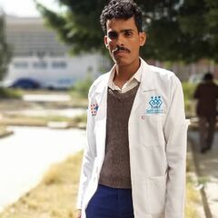 Mohammed Naġdeh, مساعد طبيب 