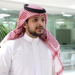 صالح الطاهري, محلل استراتيجي - مدير مكلف بمكتب الاستراتيجية