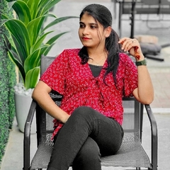 KAVYA K