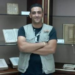 خالد علي, مساعد مهندس ومراقب عمال