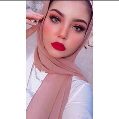 menna mansour