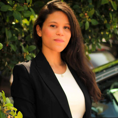 Dorra Ayari, Stagiaire
