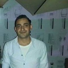 خالد العلي, mobile shop manager
