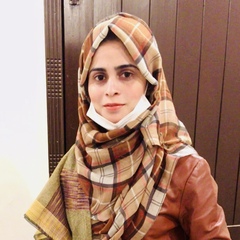 Fakhira Munir, Accountant