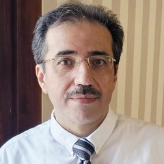 Basel Lababidi, Executive Projects Director 