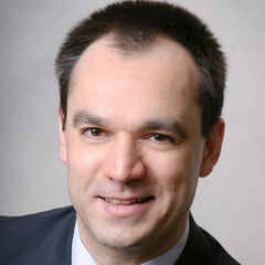 Florin Alpopi - Founder & Managing Partner - Bayt.com People