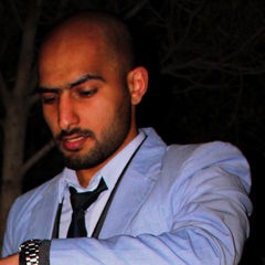 أحمد محمد أحمد إبراهيم الدمشيتى, Lawyer