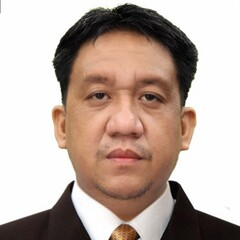 Dax Macavinta, Contracts Administrator