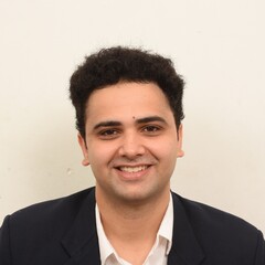 Pratinav كومار, Head of Marketing (International)