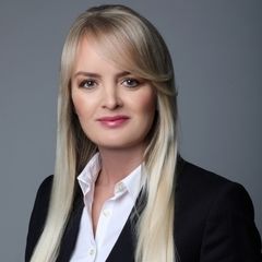 Elena  Ens, General Manager