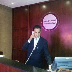 محمد أمين الخميسي , Restaurant Manager 