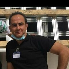 Ahmad Qshaqesh, Store Manager