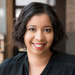 Aminata Hydara, Financial Analyst