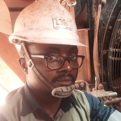 Emmanuel Kwofie, Heavy duty mechanic and hydraulic technician technician 