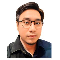 iskandarsyah siregar, CEO