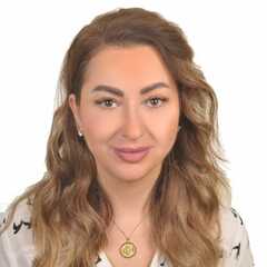 رشا Abou Aleiwi, Manager