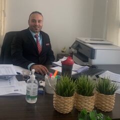 محمود عبدالمنعم, Finance & Administration Director
