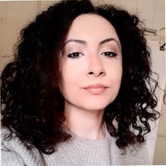 ليا فرحات, Writer and Researcher