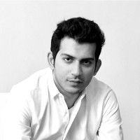 Hamza Tariq, BUSINESS OPERATIONS