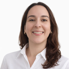 Ahlem Selmi, CRM Administrator