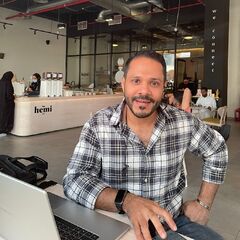 أحمد المصباحي, Store Manager @ H&M