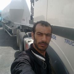 Mahmoud Elokl, سائق نقل ثقيل