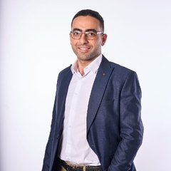 محمد El Basha, administration assistant manager 