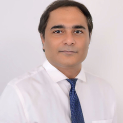 Manas Taluja, Finance Director