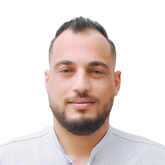 Mohamed ali Oueslati, sales associate cashier