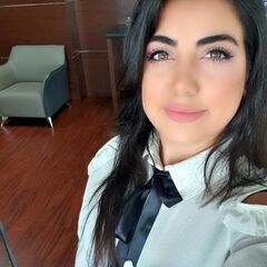 Malak Moukhaiber, Sales consultant