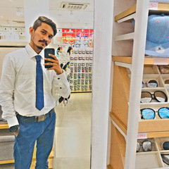 Mohamed Binali, Store Manager Retail
